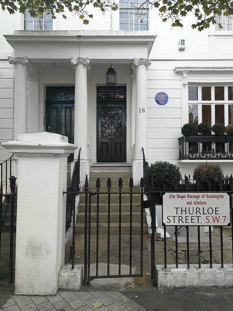 Margery Blackie's house, London - 03.jpg